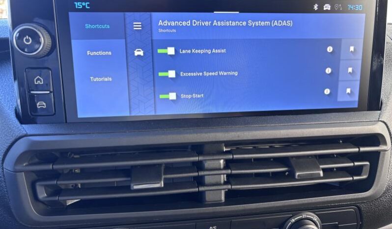 Citroen Jumpy Taille M / 150 ch / EAT8 complet