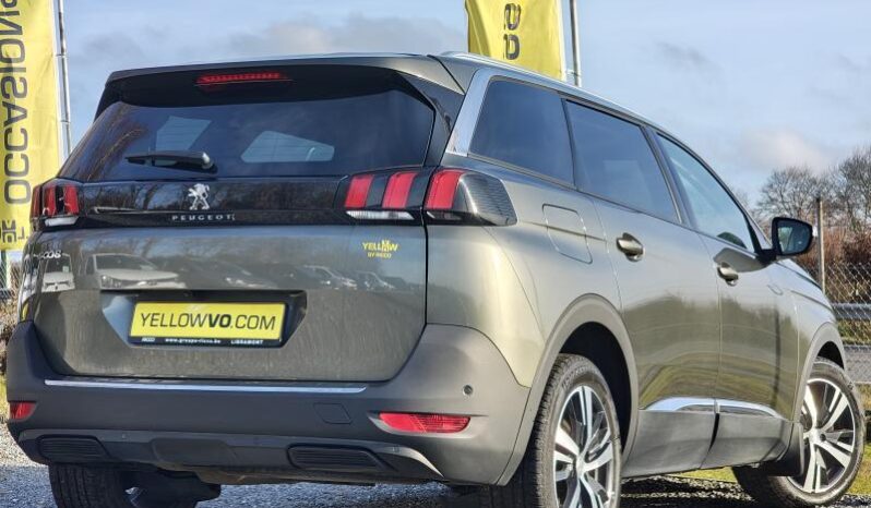 Peugeot 5008 Allure / EAT8 / Sièges chauffants complet