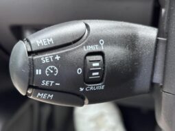 Peugeot 208 Allure / MHEV / E-DSC6 complet