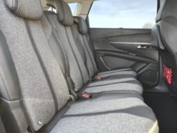 Peugeot 5008 Allure / EAT8 / Sièges chauffants complet