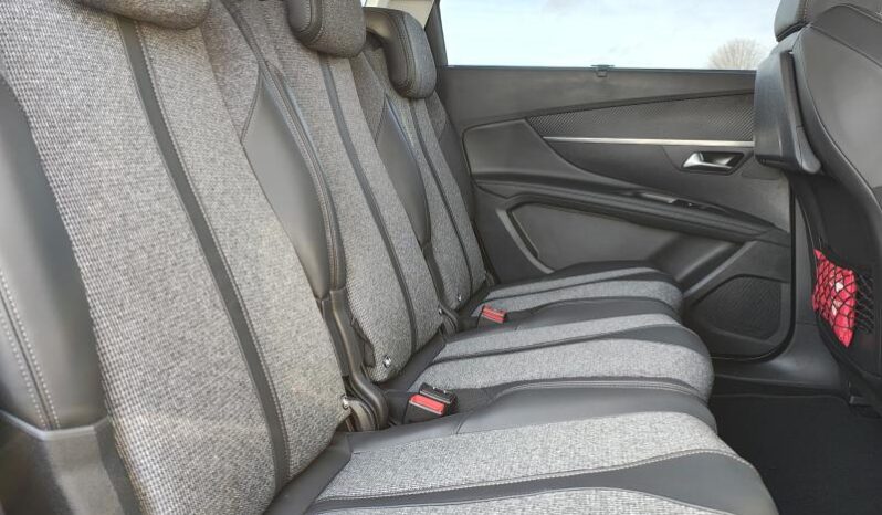 Peugeot 5008 Allure / EAT8 / Sièges chauffants complet