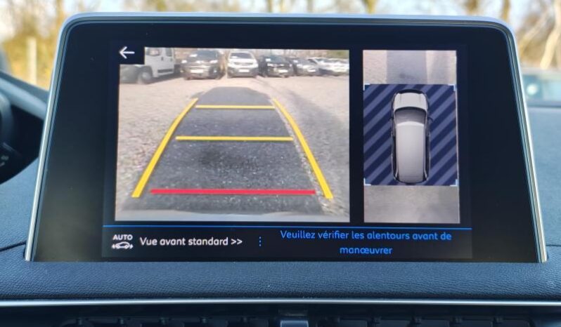 Peugeot 5008 Allure / EAT8 / Sièges chauffants complet