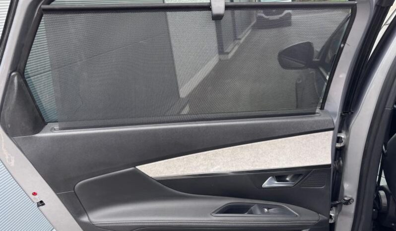 Peugeot 5008 Allure Pack / Hybrid complet