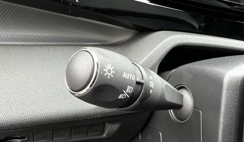 Peugeot 308 GT HYBRID complet