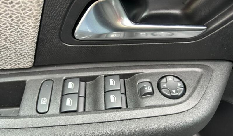 Citroen C4 Shine Pack / E-DSC6 / MHEV complet