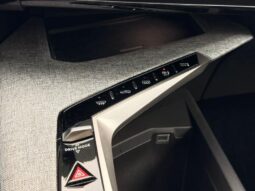 Peugeot 5008 Allure / E-DSC6 / Hybrid complet