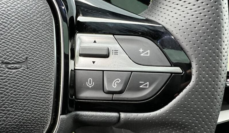 Peugeot 308 GT HYBRID complet