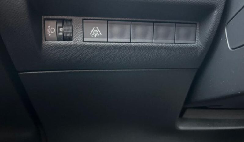 Peugeot 2008 Allure Pack / GPS complet