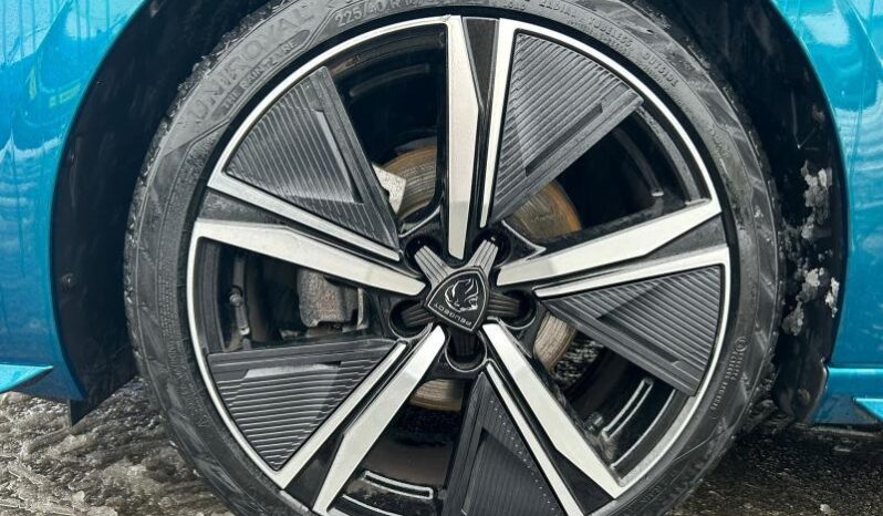 Peugeot 308 GT / EAT8 / LED complet