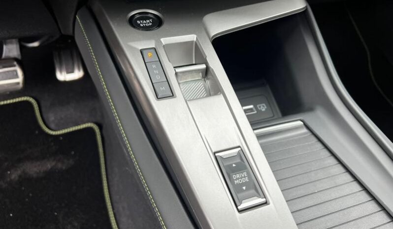 Peugeot 308 GT HYBRID complet