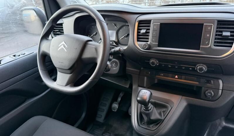 Citroen Jumpy Taille M / 145ch / Carplay complet