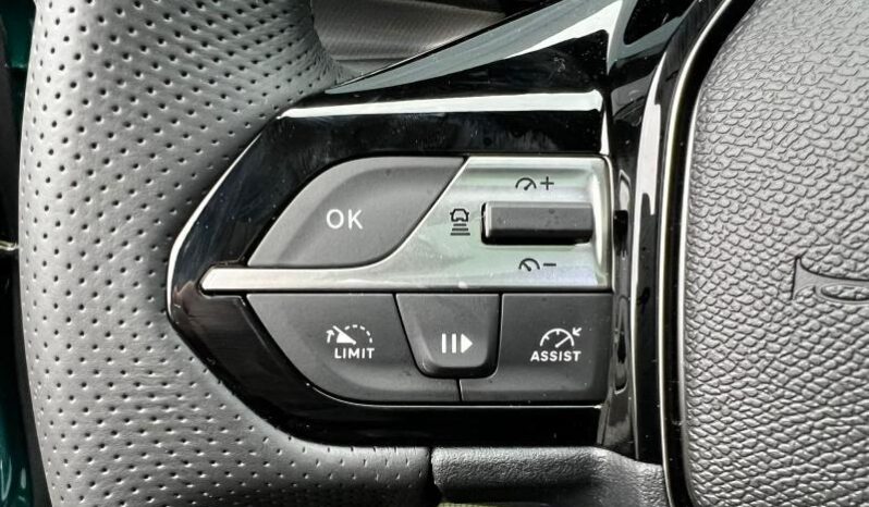 Peugeot 308 GT HYBRID complet