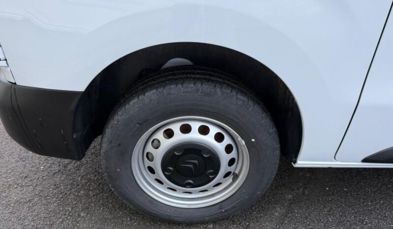 Citroen Jumpy Taille M / 145ch / Carplay complet