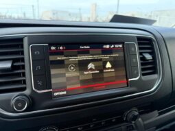 Citroen Jumpy Taille M / 145ch / Carplay complet