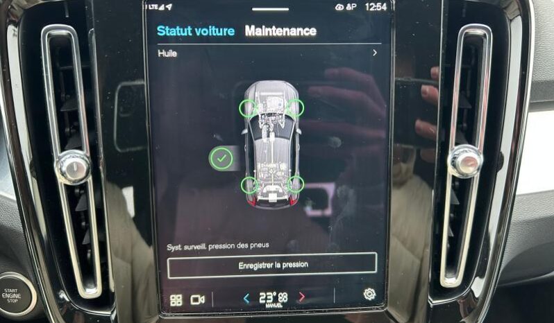 Volvo XC40 B3 / Mild Hybrid / Core complet