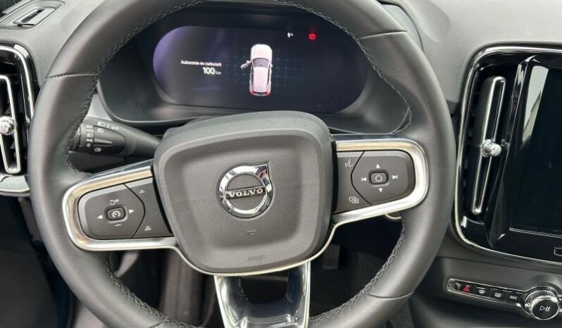 Volvo XC40 B3 / Mild Hybrid / Core complet