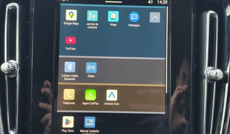 Volvo XC40 B3 / Mild Hybrid / Core complet