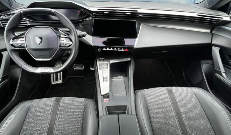 Peugeot 308 GT / EAT8 complet