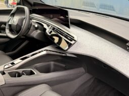 Peugeot 5008 Allure / E-DSC6 / Hybrid complet