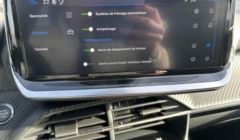 Peugeot 2008 Allure / MHEV / E-DSC6 complet