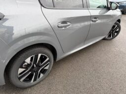 Peugeot 208 Allure / Hybrid / E-DSC6 complet