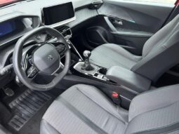 Peugeot 2008 Allure Pack / GPS complet
