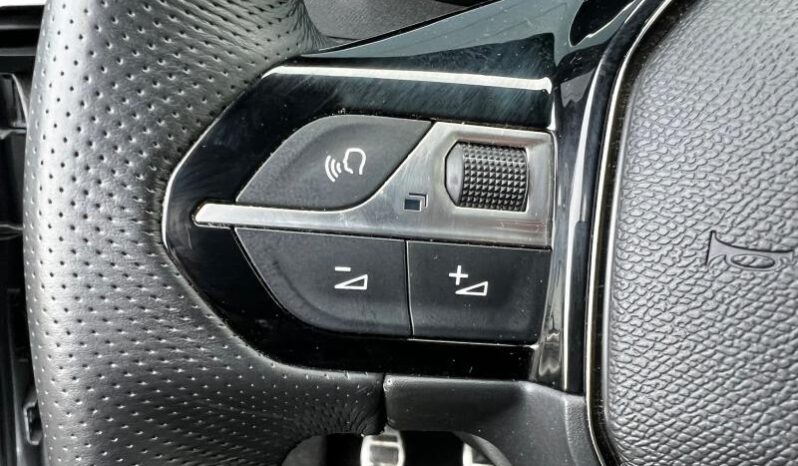 Peugeot 208 GT / LED / GPS complet