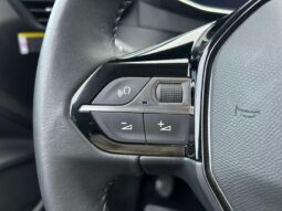 Peugeot 2008 Allure Pack / GPS complet