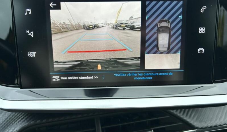 Peugeot 208 Allure / EAT8 / Carplay complet