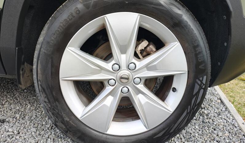 Volvo XC40 B3 / Mild Hybrid / Core complet