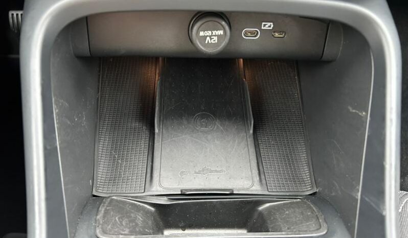 Volvo XC40 B3 / Mild Hybrid / Core complet