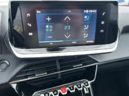 Peugeot 2008 Allure Pack / GPS complet