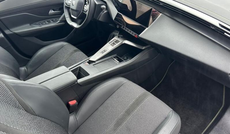 Peugeot 308 GT / EAT8 / LED complet