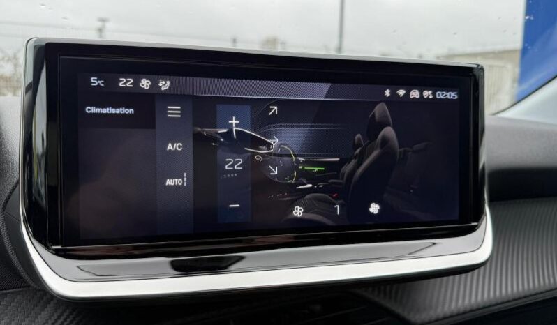 Peugeot 208 Allure / Hybrid / E-DSC6 complet