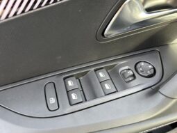 Peugeot 2008 Allure / MHEV / E-DSC6 complet