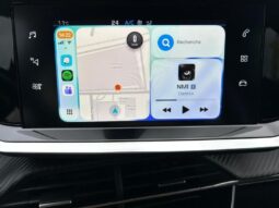 Peugeot 208 Allure / EAT8 / Carplay complet