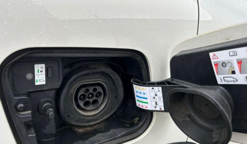 Renault Captur Intens / Hybrid E-Tech complet