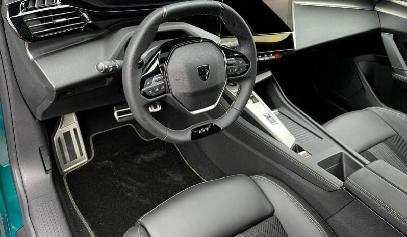 Peugeot 308 GT HYBRID complet