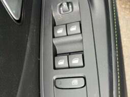 Peugeot 308 GT HYBRID complet