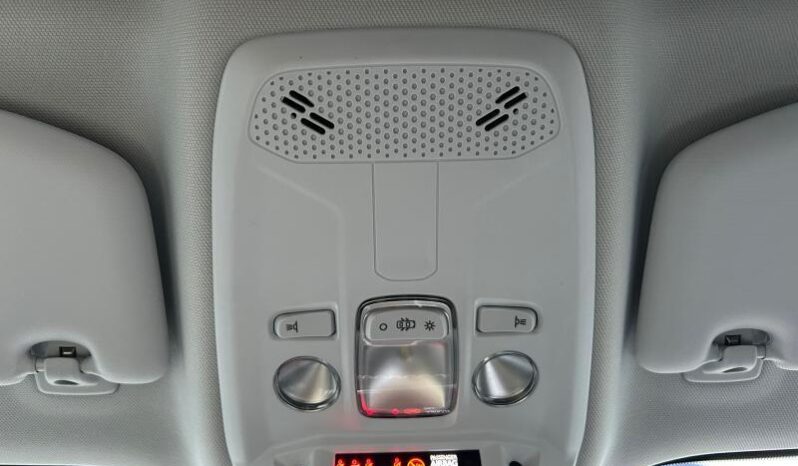 Peugeot 2008 Allure Pack / GPS complet