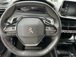Peugeot 208 Allure / EAT8 / Carplay complet