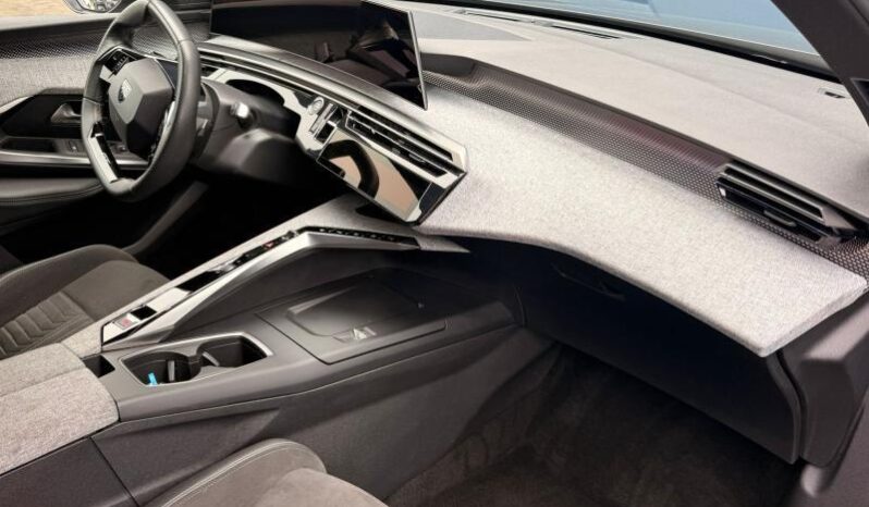 Peugeot 5008 GT / Hybrid / E-DCS6 complet