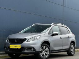 Peugeot 2008 Style / GPS