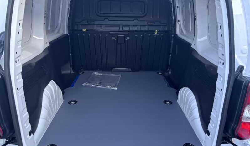 Citroen Berlingo XTR / EAT8 / 1.5 BlueHDI complet