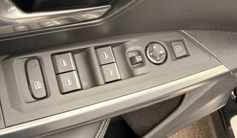 Peugeot 5008 GT / Hybrid / E-DCS6 complet