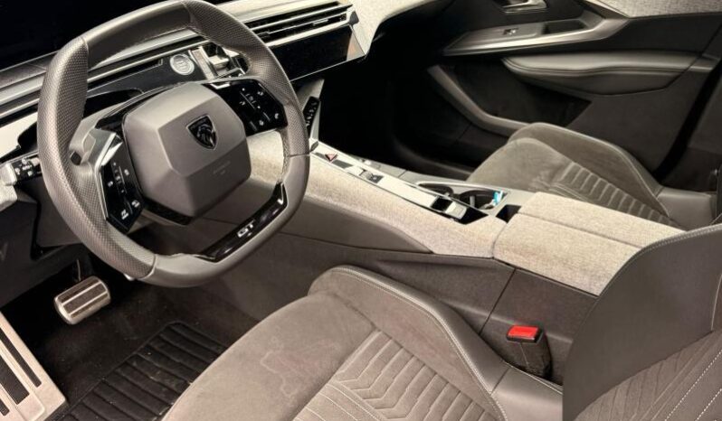 Peugeot 5008 GT / Hybrid / E-DCS6 complet