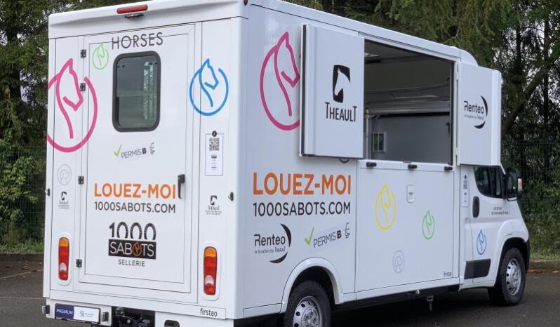 Peugeot Boxer Theault / Transport chevaux / complet