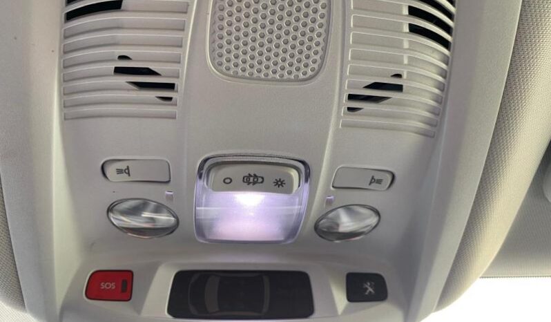 Peugeot 3008 Roadtrip / EAT8 complet