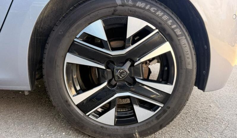 Peugeot 208 Allure complet