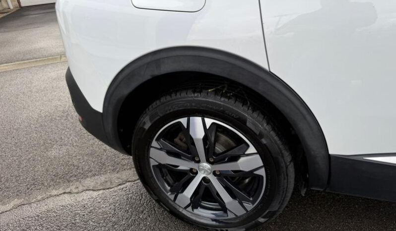 Peugeot 5008 Allure / EAT8 / 7 Places complet